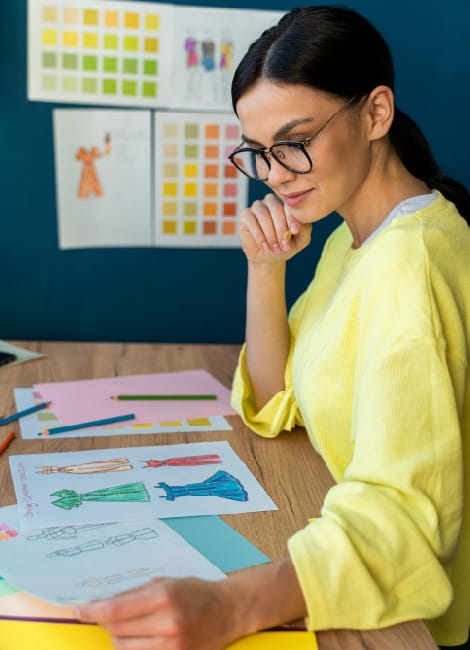 09 What is a UIUX designer.jpg